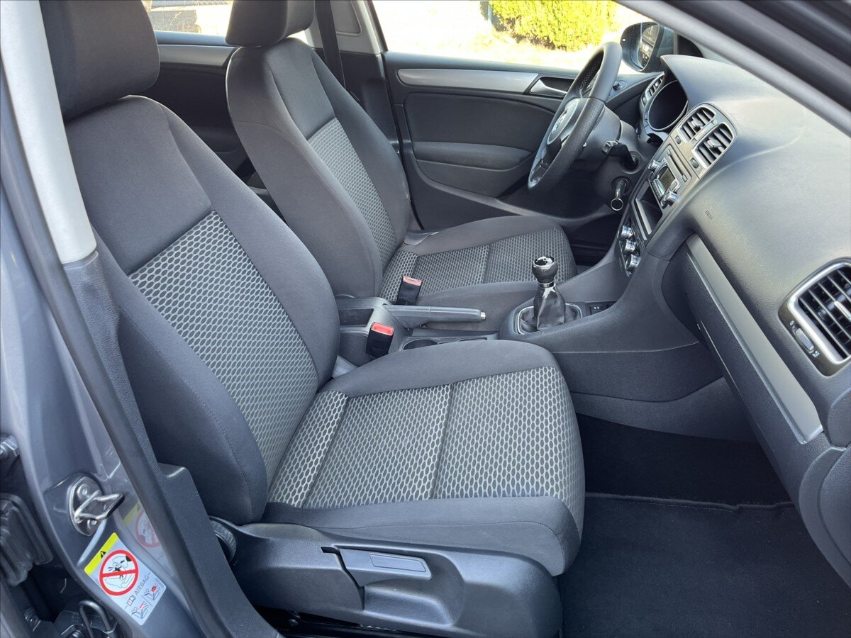 Volkswagen Golf Hatchback 1,6 l 75 kw