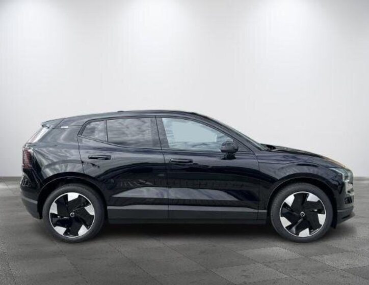 Volvo EX30 SUV 0,0 200 kw