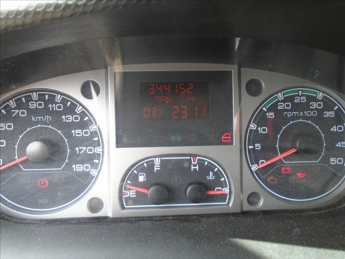 Iveco Daily Valník 2,3 l 71 kw