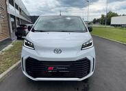 Toyota ProAce Verso 3