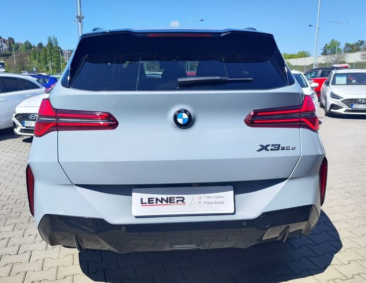 BMW X3 SUV / Terénní 2,0 l 145 kw