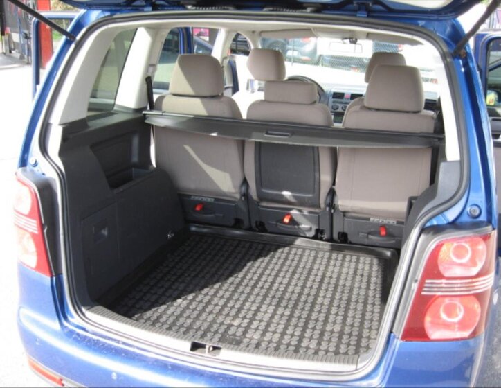 Volkswagen Touran Kombi 2,0 l 103 kw