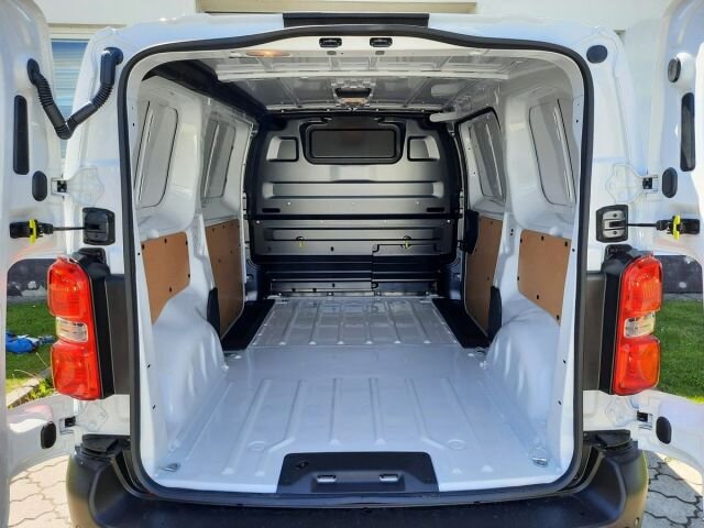 Peugeot Expert Skříň 2,2 l 110 kw