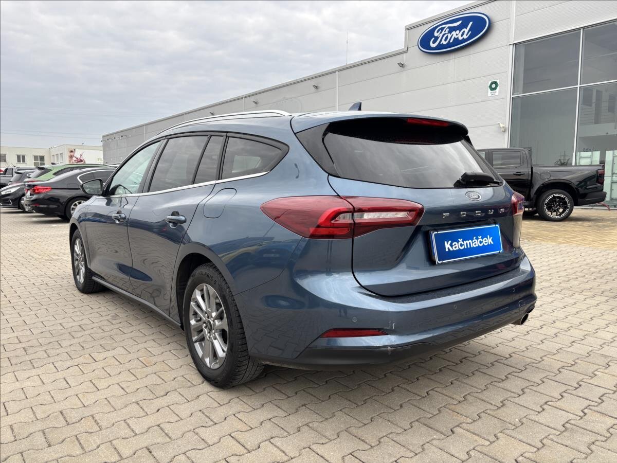Ford Focus Kombi 999,0 114 kw