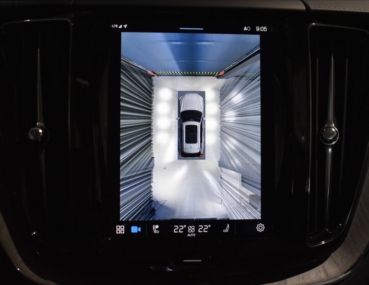 Volvo XC60 Kombi 2,0 l 257 kw