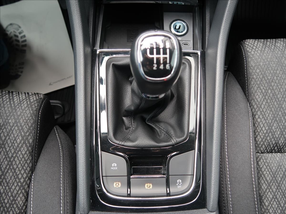 Škoda Karoq SUV / Terénní 2,0 l 85 kw