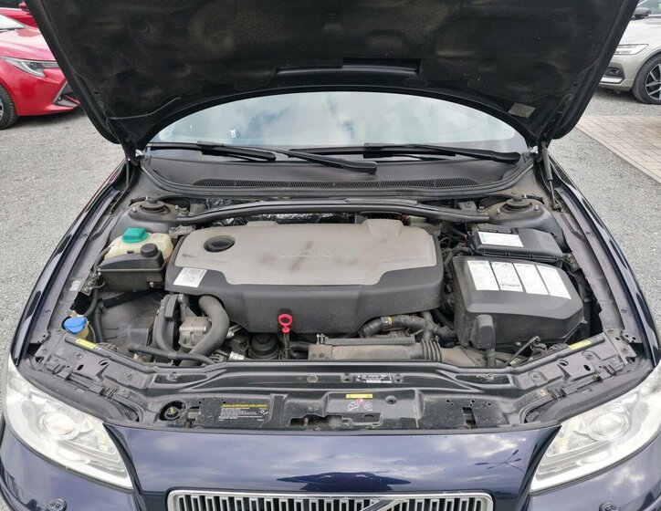 Volvo V70 Kombi 2,4 l 136 kw