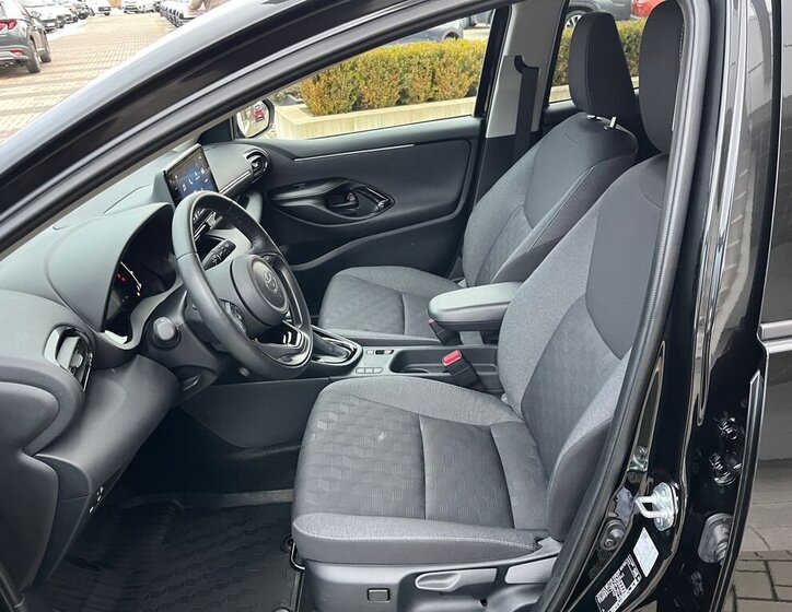 Toyota Yaris Hatchback 1,5 l 68 kw