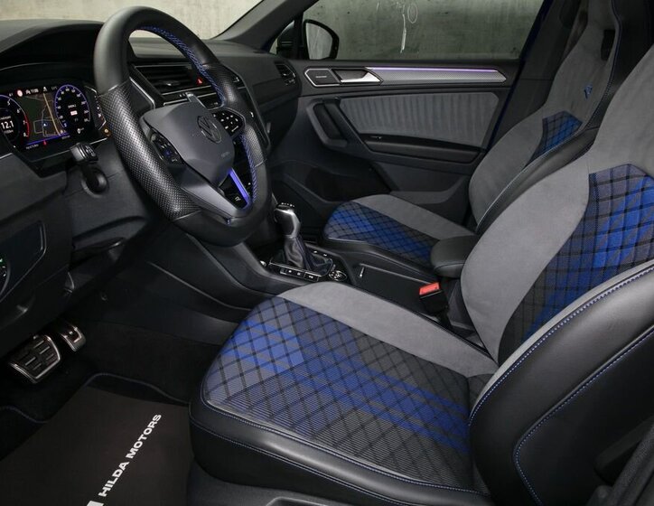 Volkswagen Tiguan SUV 2,0 l 235 kw