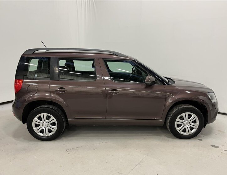 Škoda Yeti SUV / Terénní 1,2 l 81 kw