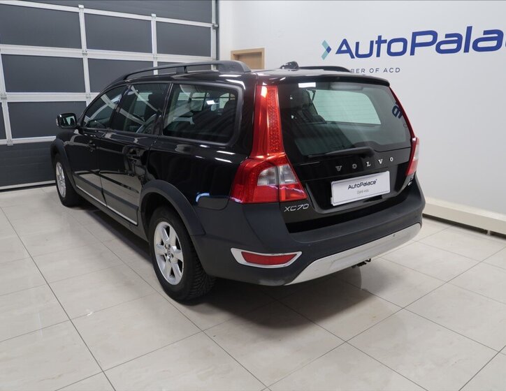 Volvo XC70 Kombi 2,4 l 136 kw
