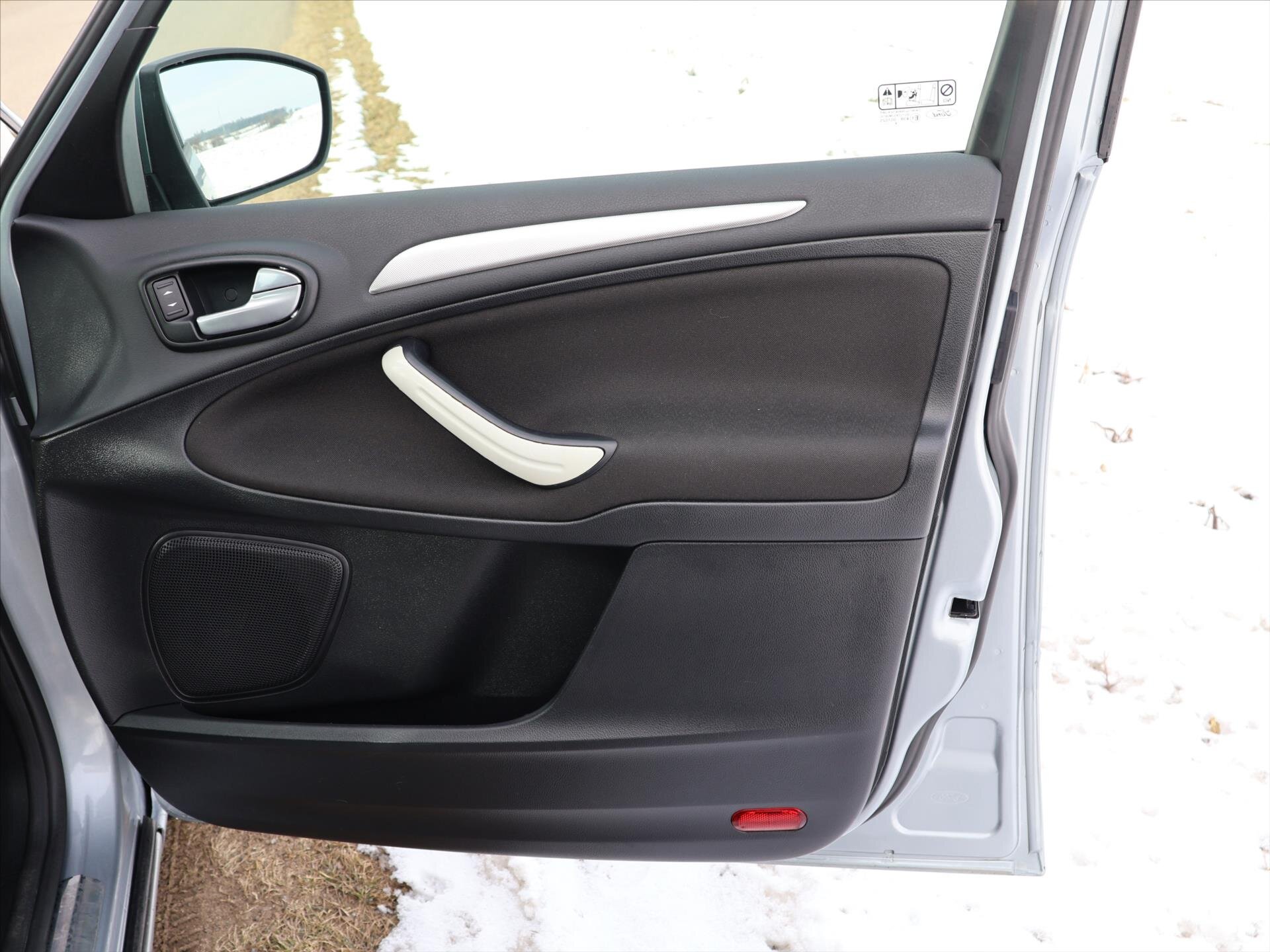 Ford S-MAX MPV 2,0 l 103 kw