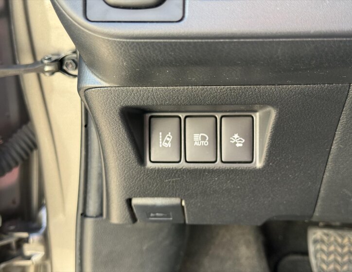 Toyota Yaris Hatchback 1,5 l 82 kw