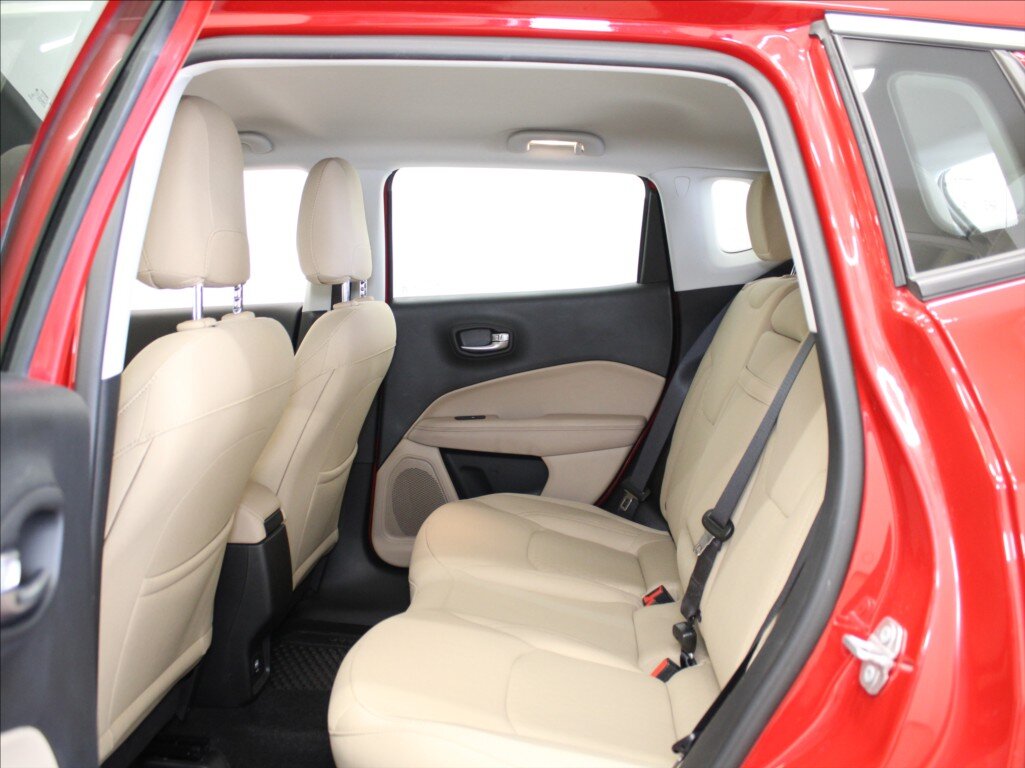 Jeep Compass SUV / Terénní 1,4 l 103 kw