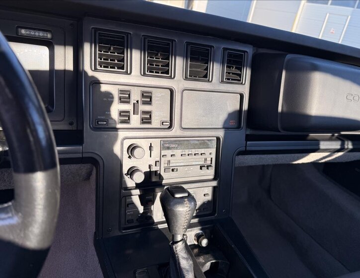 Chevrolet Corvette Kupé 5,7 l 210 kw