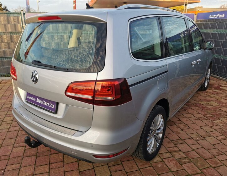 Volkswagen Sharan MPV 2,0 l 110 kw