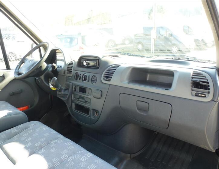 Mercedes-Benz Sprinter 28