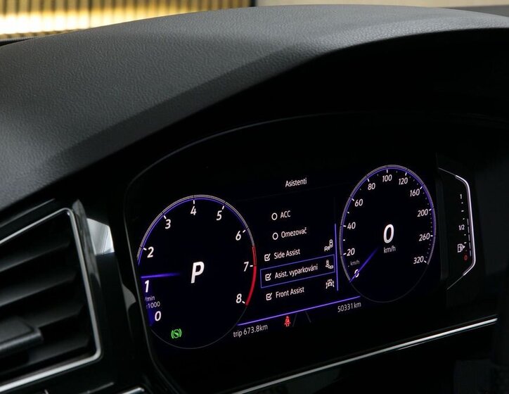 Volkswagen Tiguan SUV 2,0 l 235 kw