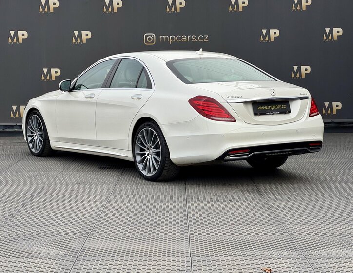 Mercedes-Benz Třídy S 7