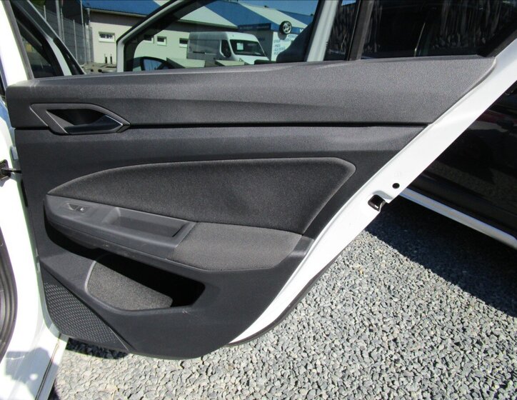 Volkswagen Golf Hatchback 1,5 l 110 kw