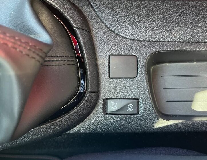 Renault Clio Kombi 1,1 l 54 kw