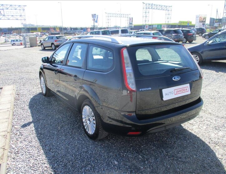 Ford Focus Kombi 1,6 l 74 kw