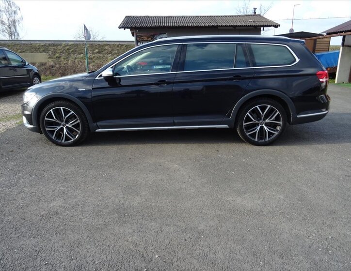 Volkswagen Passat Kombi 2,0 l 140 kw