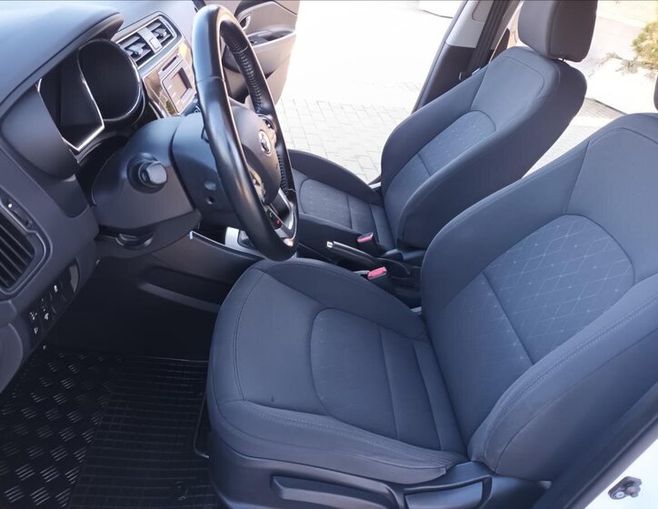 KIA Rio Hatchback 1,2 l 62 kw