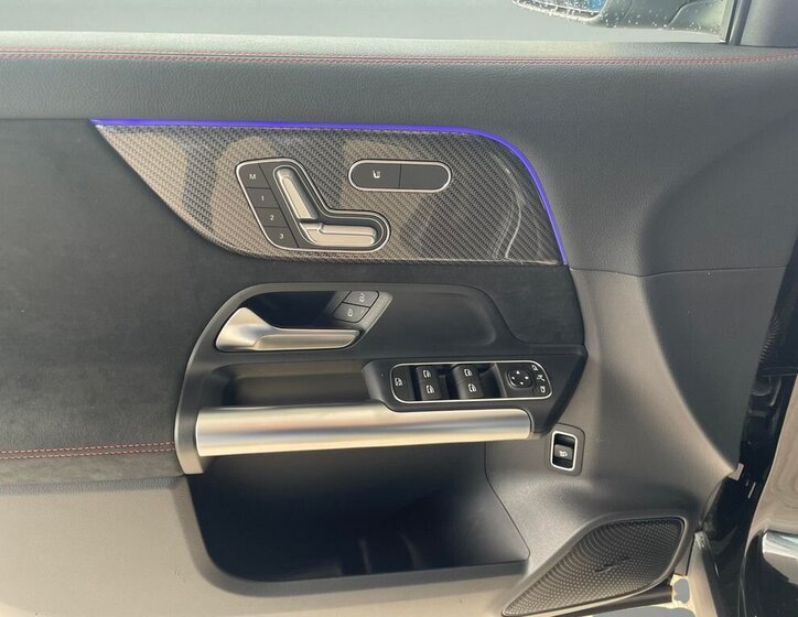 Mercedes-Benz GLA SUV 2,0 l 110 kw