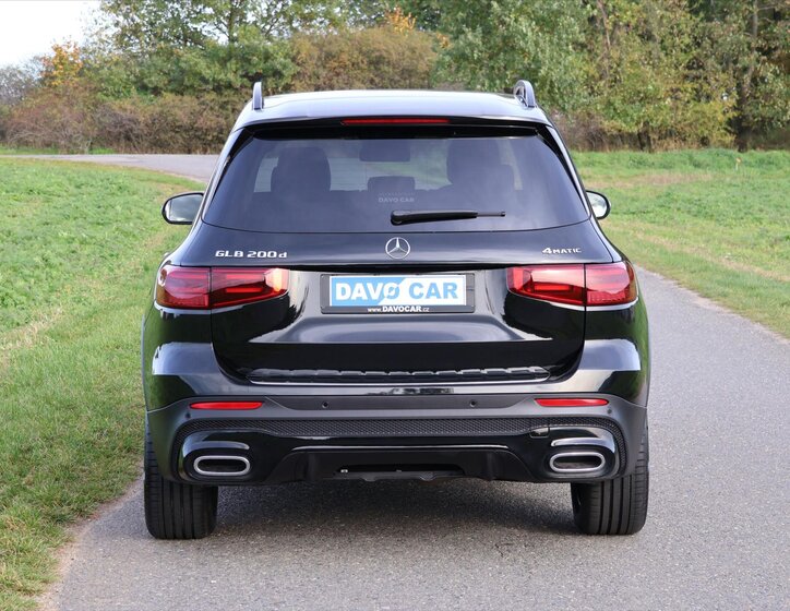 Mercedes-Benz GLB SUV 2,0 l 324 kw