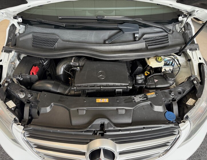 Mercedes-Benz Třídy V 29