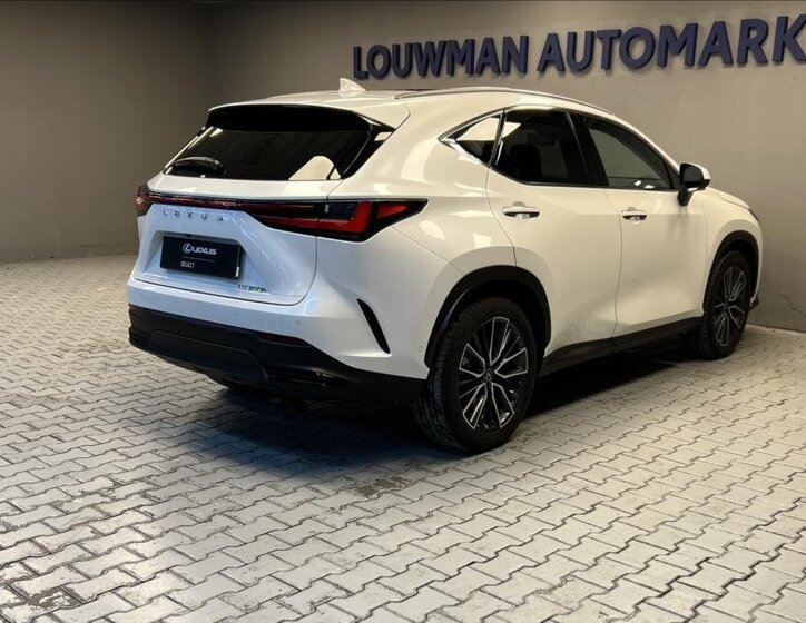 Lexus NX 350h 2