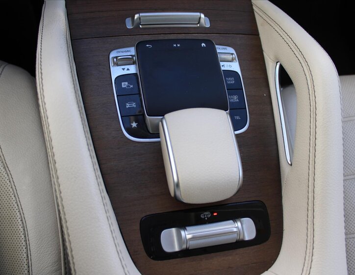 Mercedes-Benz GLE 27