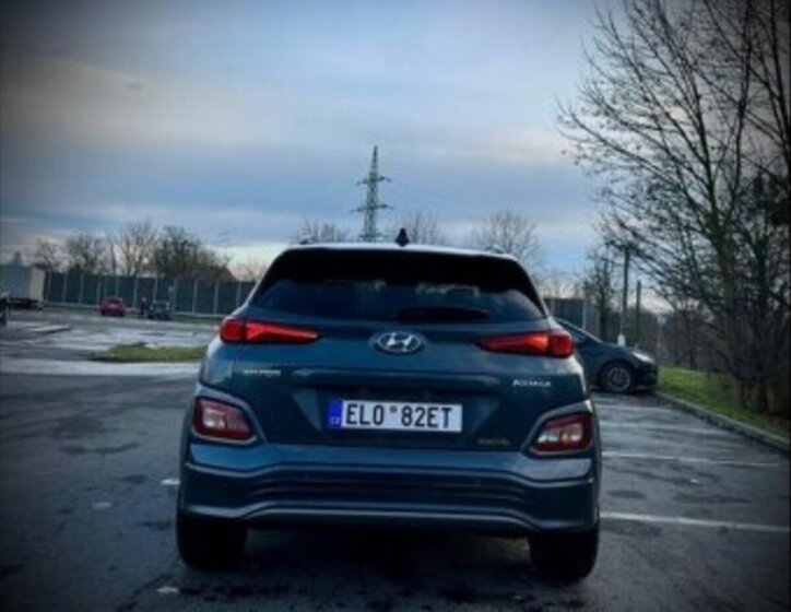Hyundai Kona 3