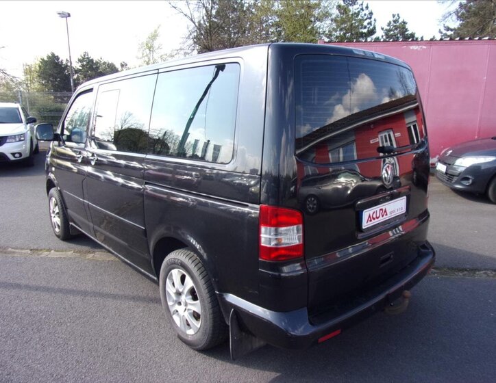 Volkswagen Multivan Ostatní 2,5 l 128 kw
