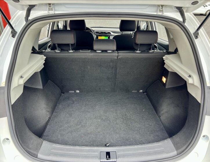 MG ZS Hatchback 1,5 l 78 kw