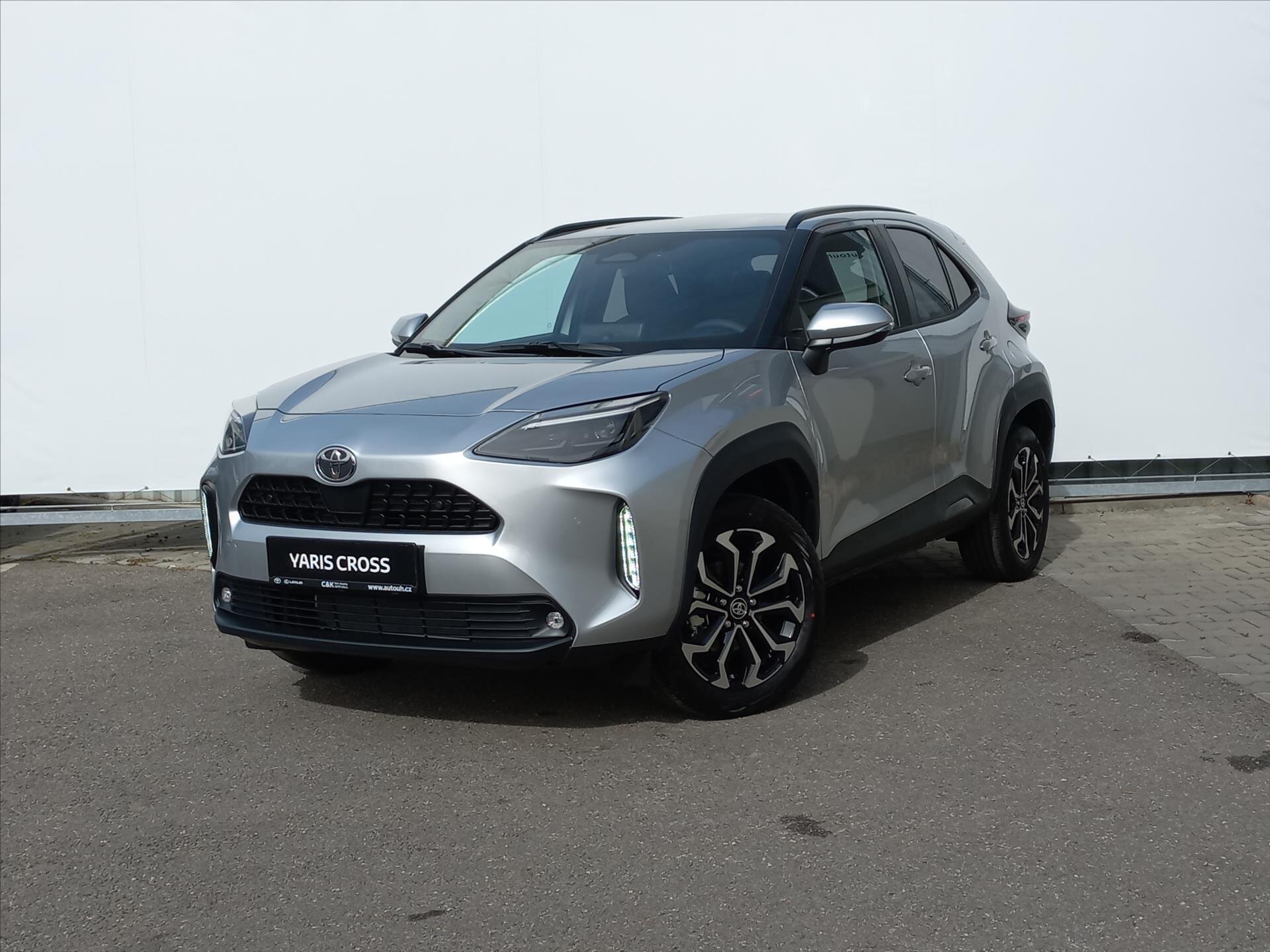 Toyota Yaris Cross CUV / Crossover 1,5 l 68 kw