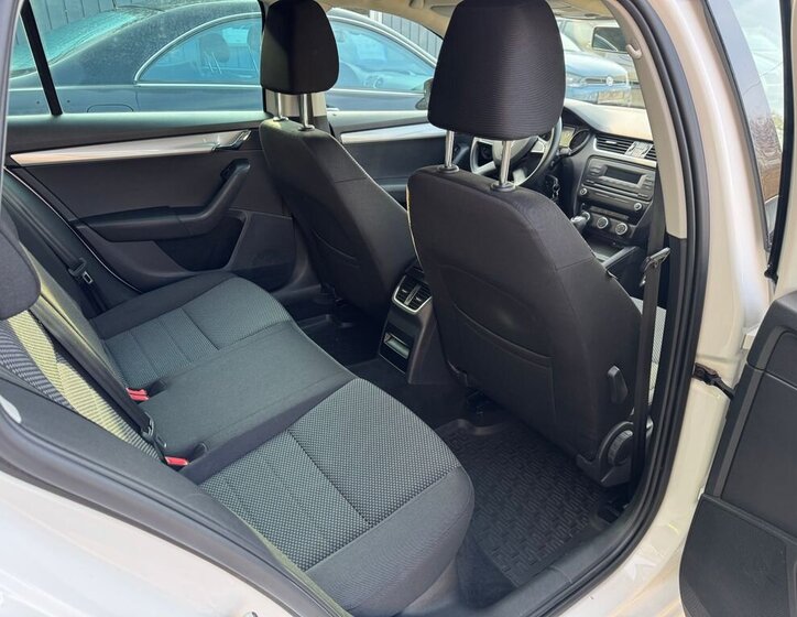 Škoda Octavia Kombi 1,2 l 77 kw