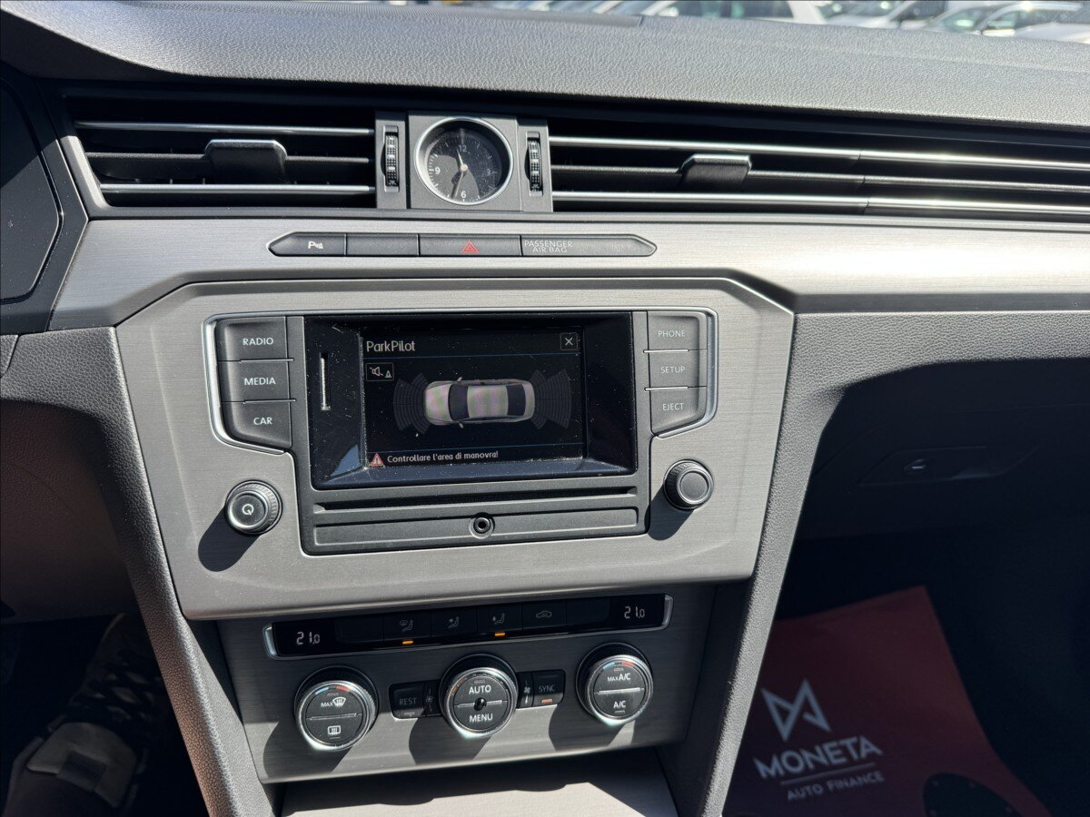 Volkswagen Passat Ostatní 1,6 l 88 kw