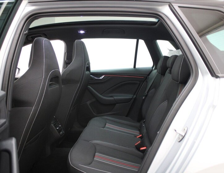 Škoda Kamiq SUV 999,0 85 kw