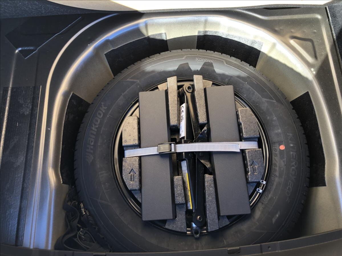 Škoda Scala Hatchback 1,5 l 110 kw