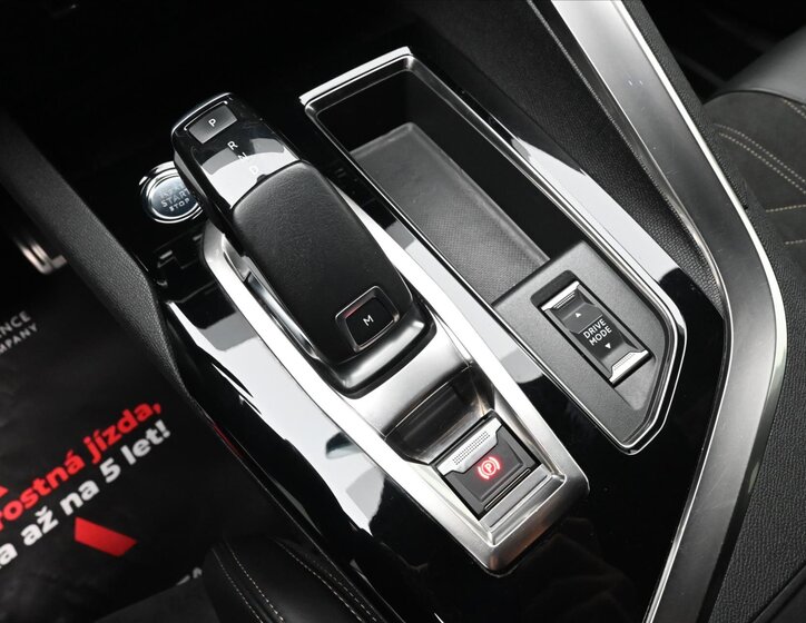 Peugeot 5008 SUV / Terénní 1,6 l 133 kw