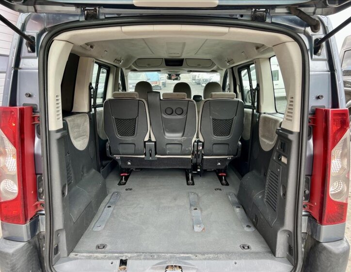 Peugeot Expert Tepee 12
