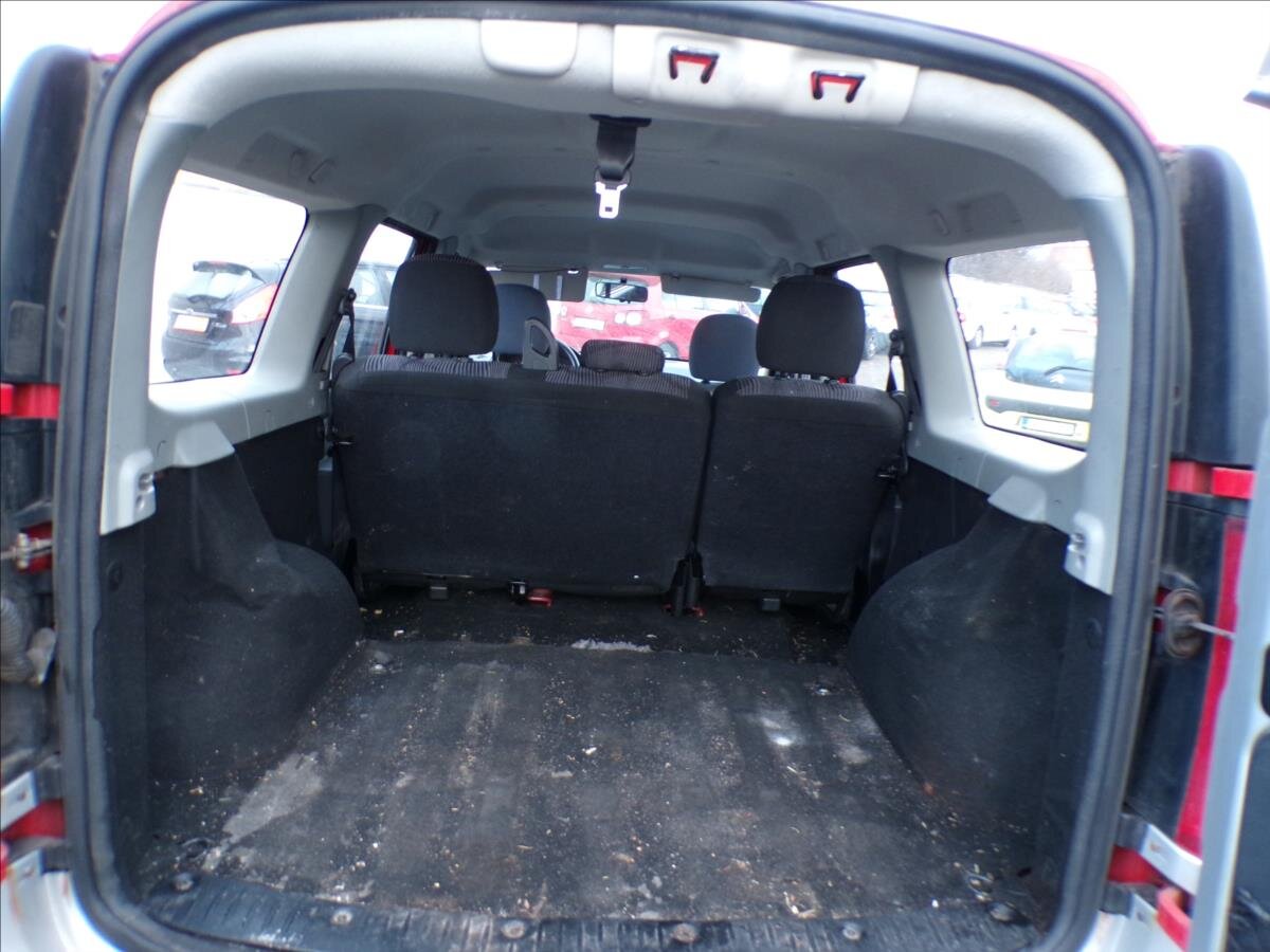 Dacia Logan Kombi 1,6 l 62 kw