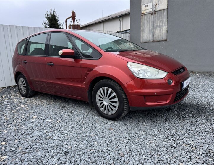 Ford S-MAX MPV 2,0 l 96 kw