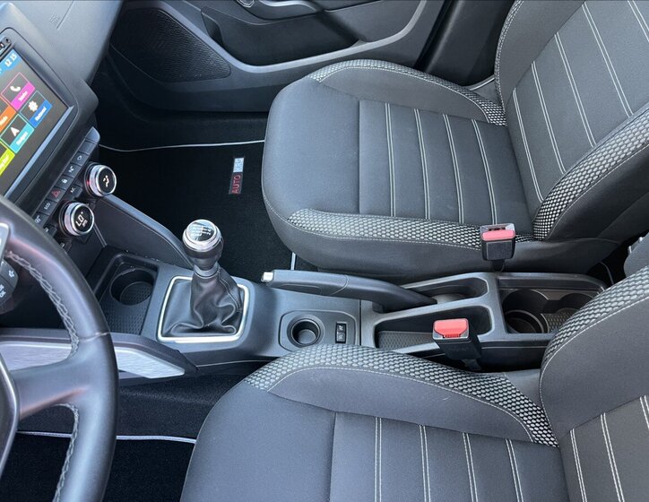 Dacia Duster Kombi 1,3 l 110 kw