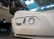 GMC Yukon SUV / Terénní 6,2 l 313 kw