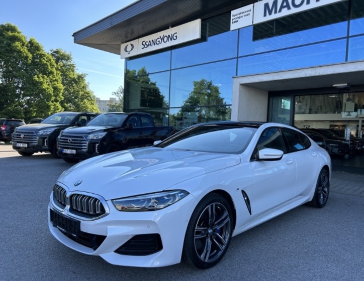BMW Řada 8 3