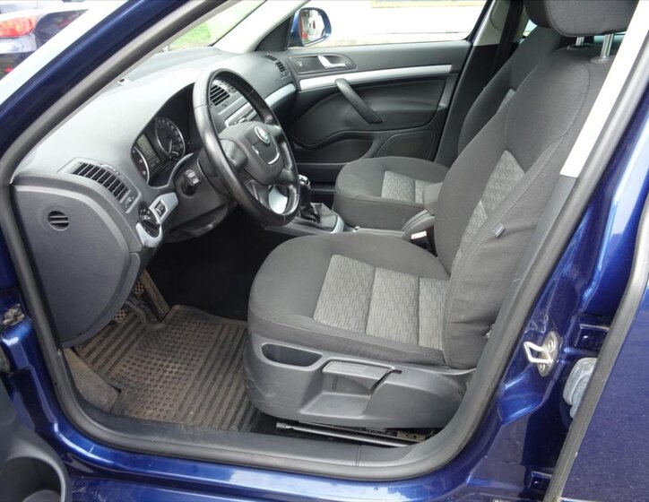Škoda Octavia 9