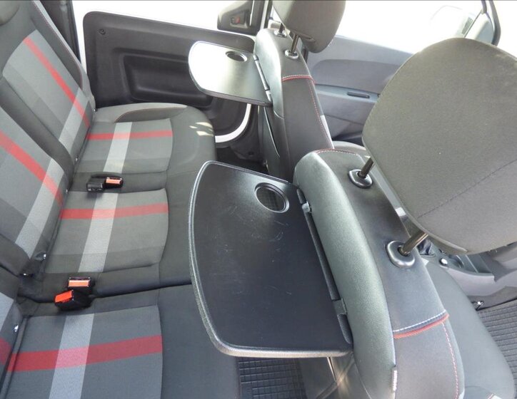 Dacia Dokker Kombi 1,6 l 75 kw